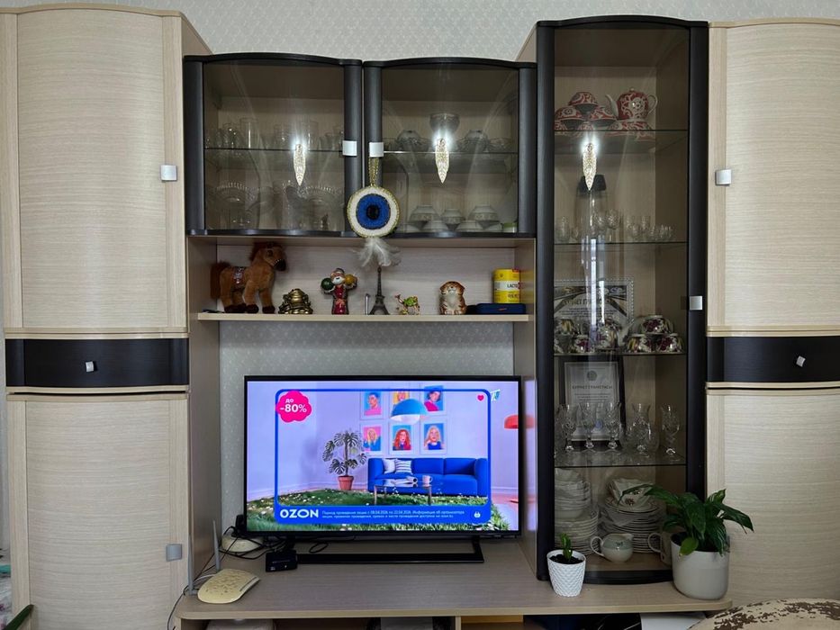 Стенка в гостинную