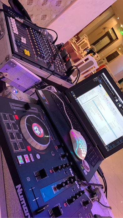 Fotograf DJ eveniment majorat nunta botez private club foto fum