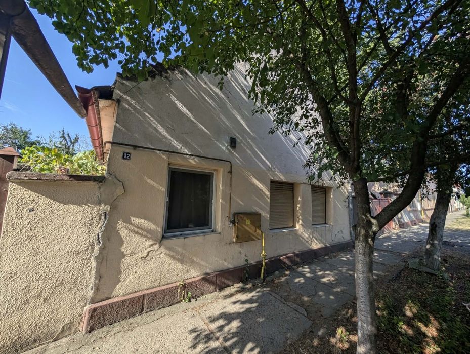 Se vinde proprietate situată în Arad, cartier Grădiște