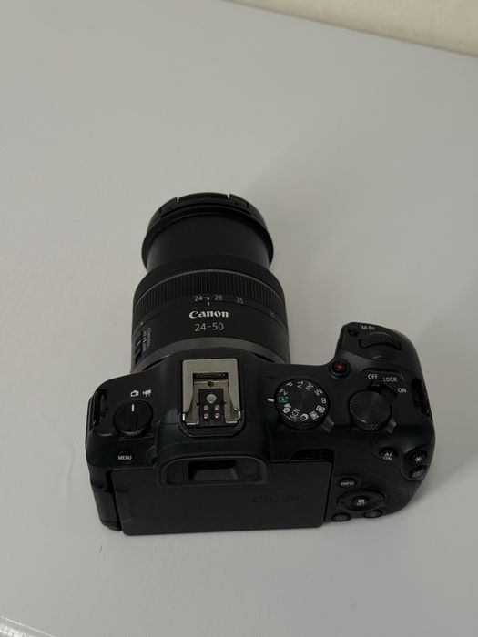 Продам Canon R8