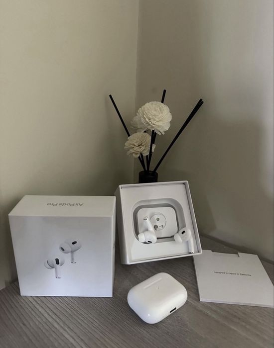 AirPods 2 Pro нови