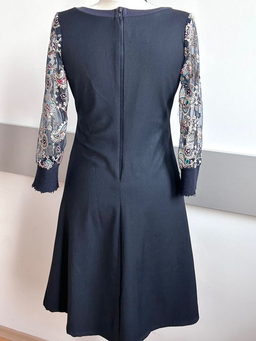 Tulip & Talamo handmade красива и елегантна рокля