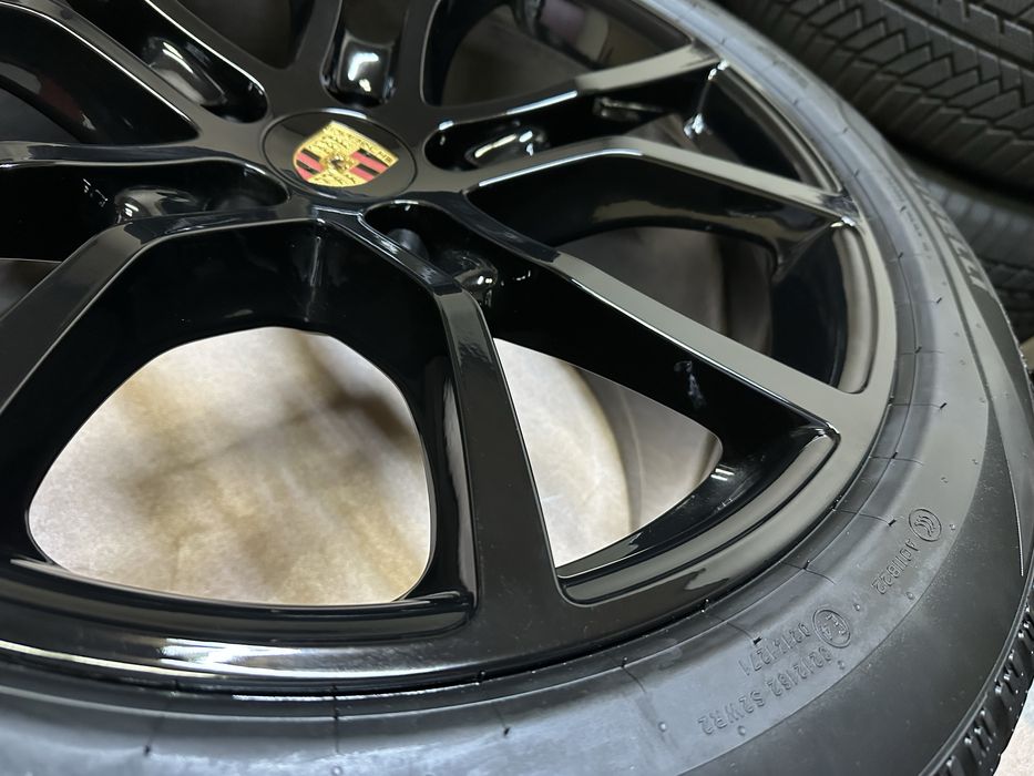 Jante Originale Porsche Cayenne face lift pe 21 cu anv. IARNA !