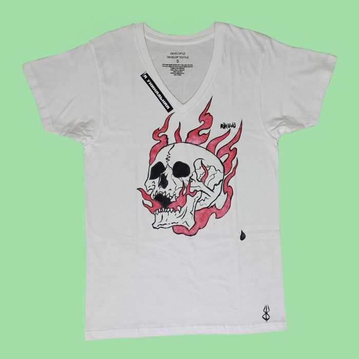 Продам уникальную джинсовую куртку с авторской росписью