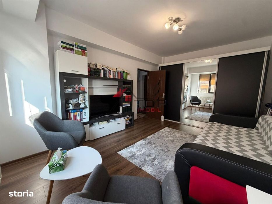 Apartament 1 camera decomandat, Platou Galata — fotografia 1