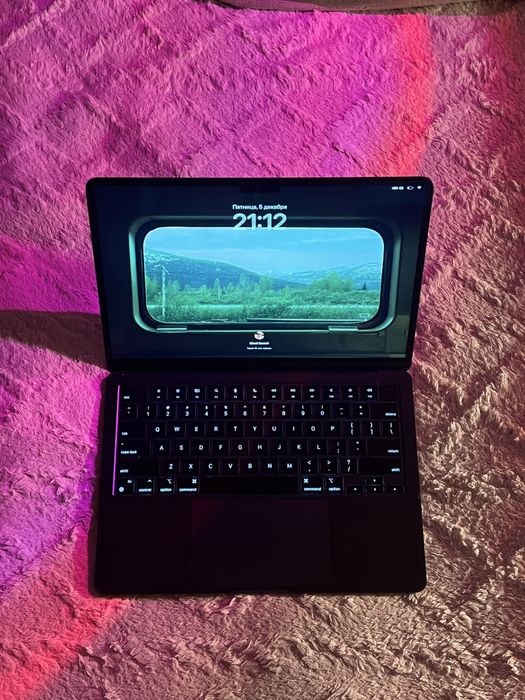 Macbook Air с гарантией от магазина и от самого эпл