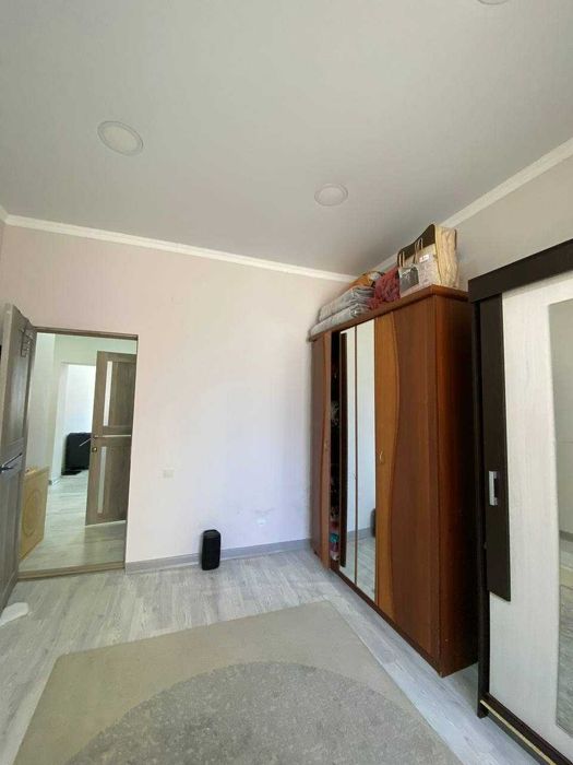 Продам 2х комн кв Батыс