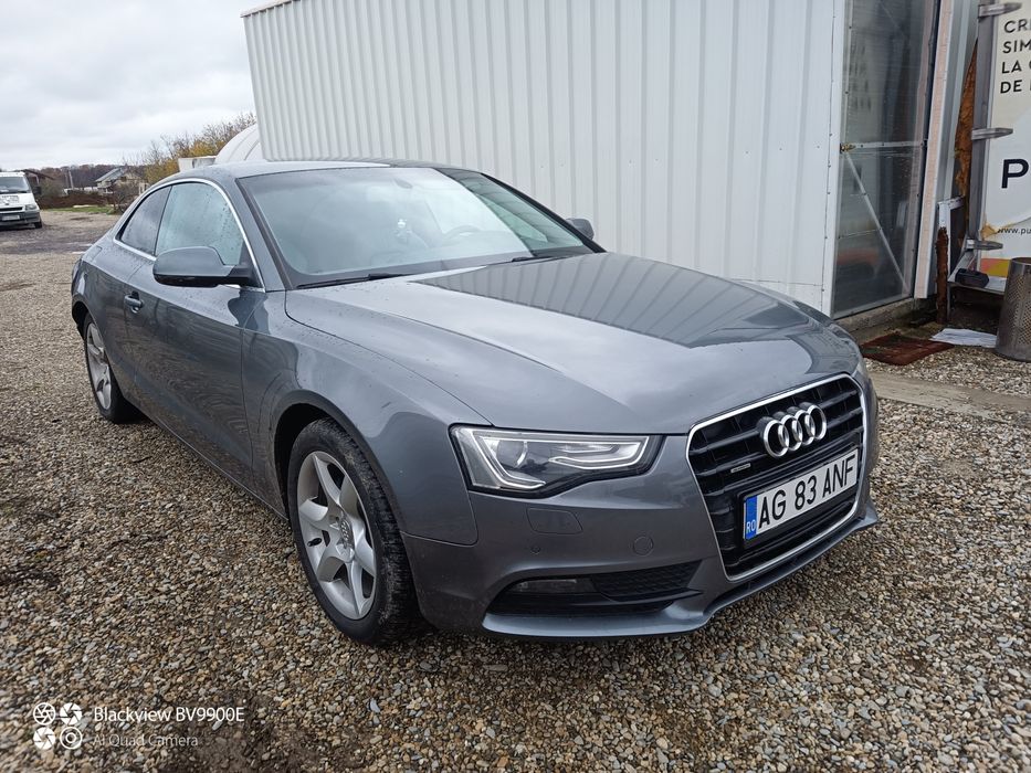 Audi A5 2.0 d automat quattro ușor avariat