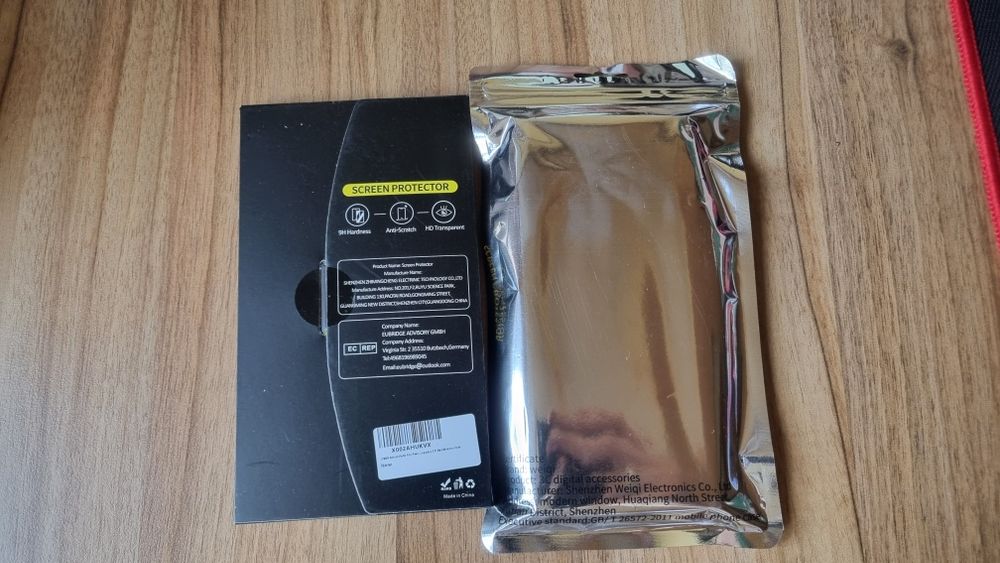 Силиконов кейс + Протектор за екран съвместими с OnePlus 13