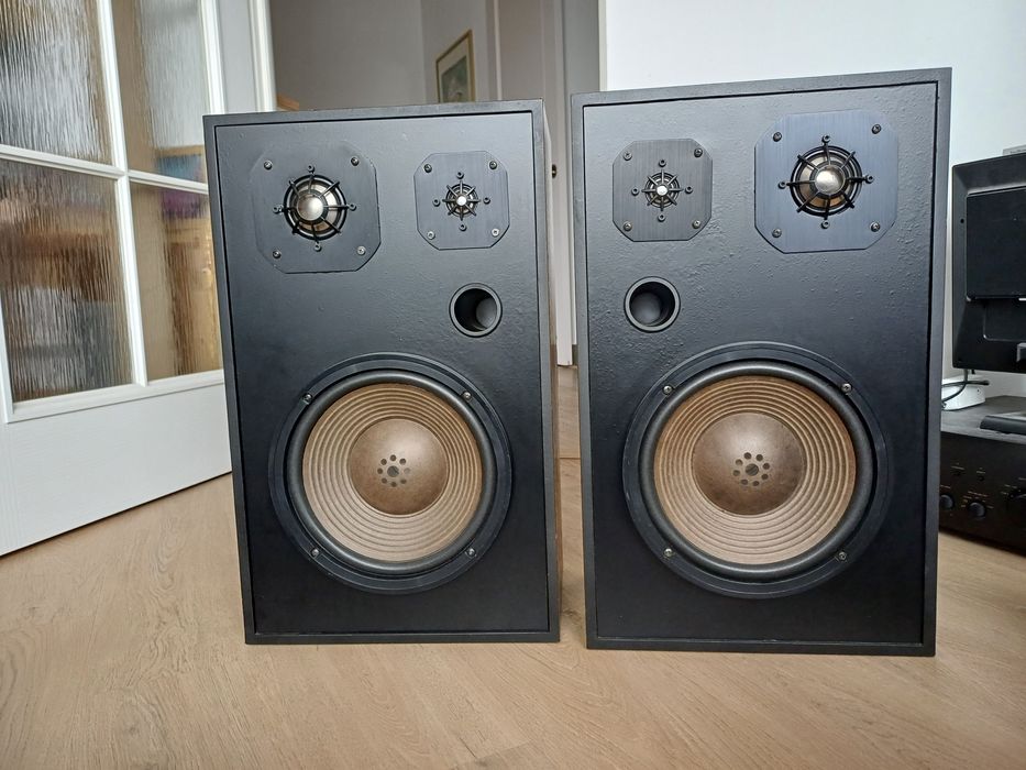 Boxe cu difuzoare Visaton