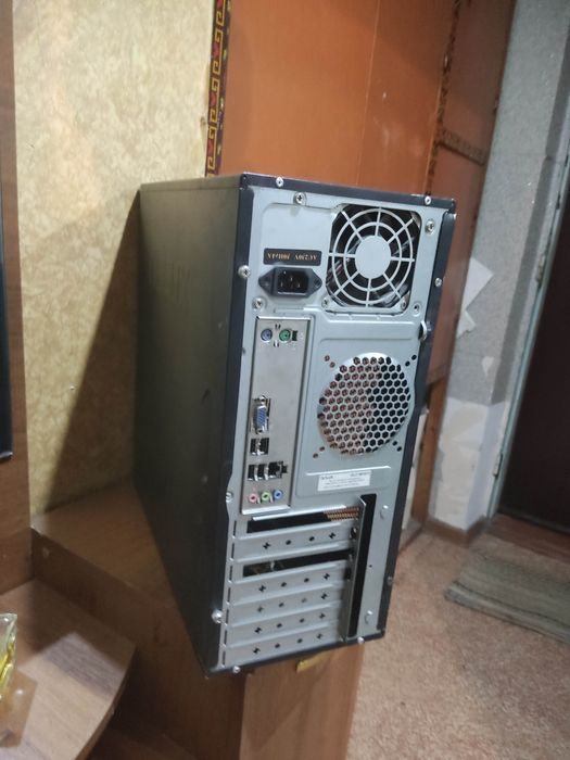 Продам ПК , смотрите объявление