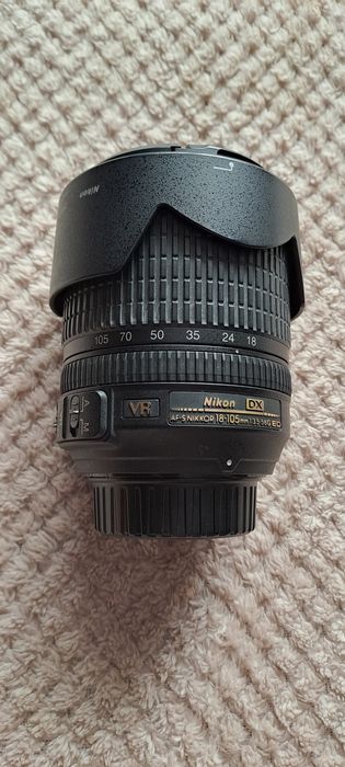 Продавам Фотоапарат Nikon D300