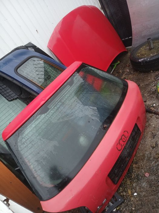 Преден заден капак за Ауди А3 75 евро комплект.