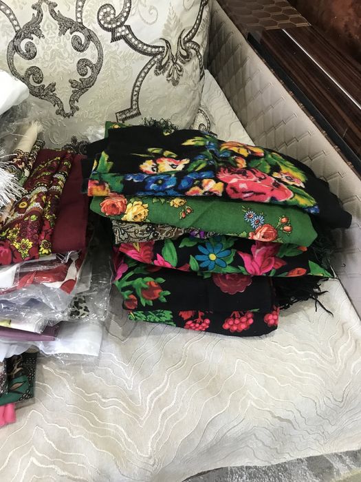 Платки женские новые