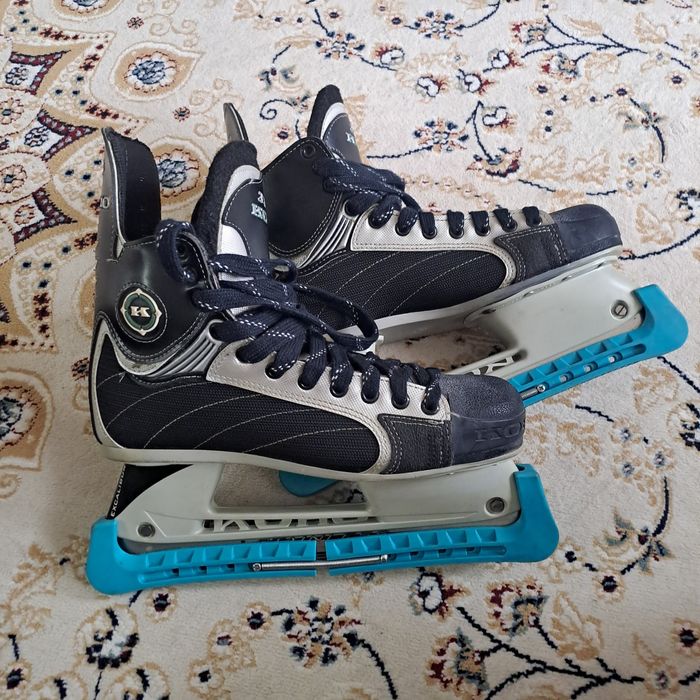 Продам мужские коньки