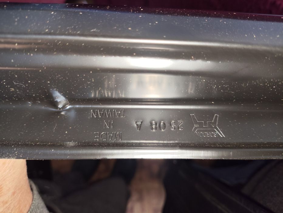 Крыло Камри 20,25 Тайвань