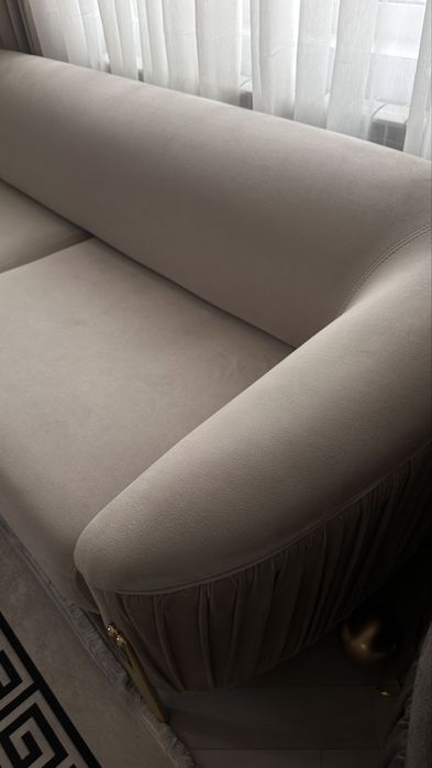 Продам диван и кресла