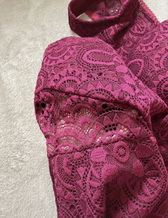 Rochie cu dantela