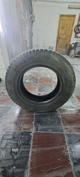Продам зимнюю резину