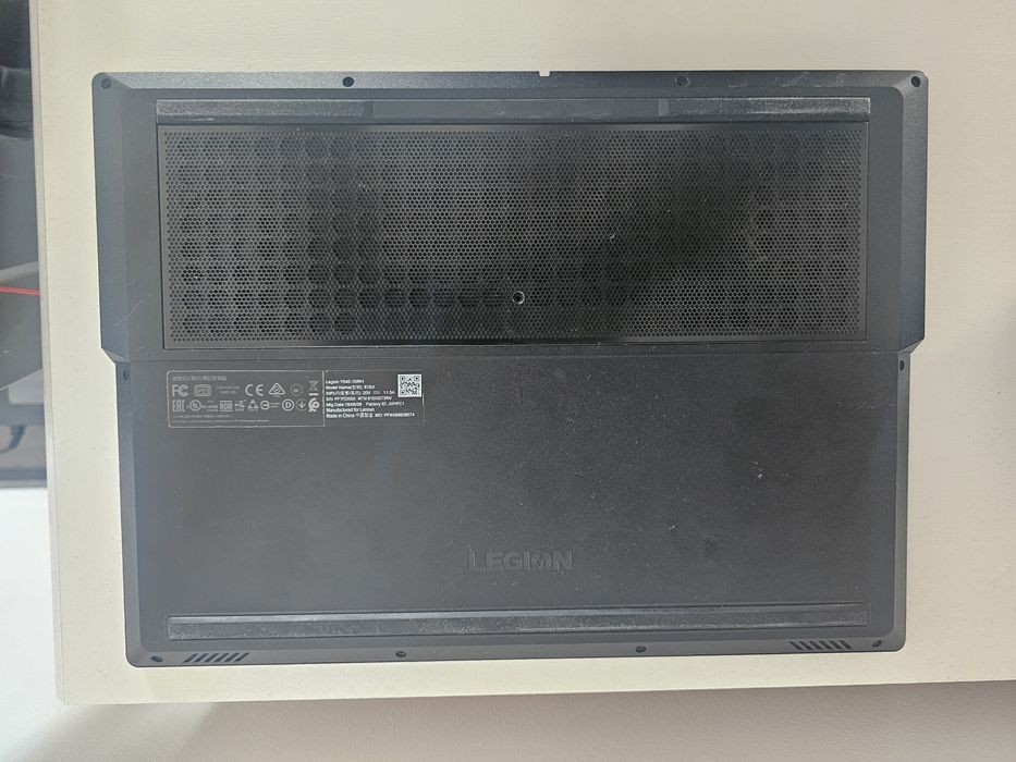 Dezmembrez Lenovo Legion 5 si Y540