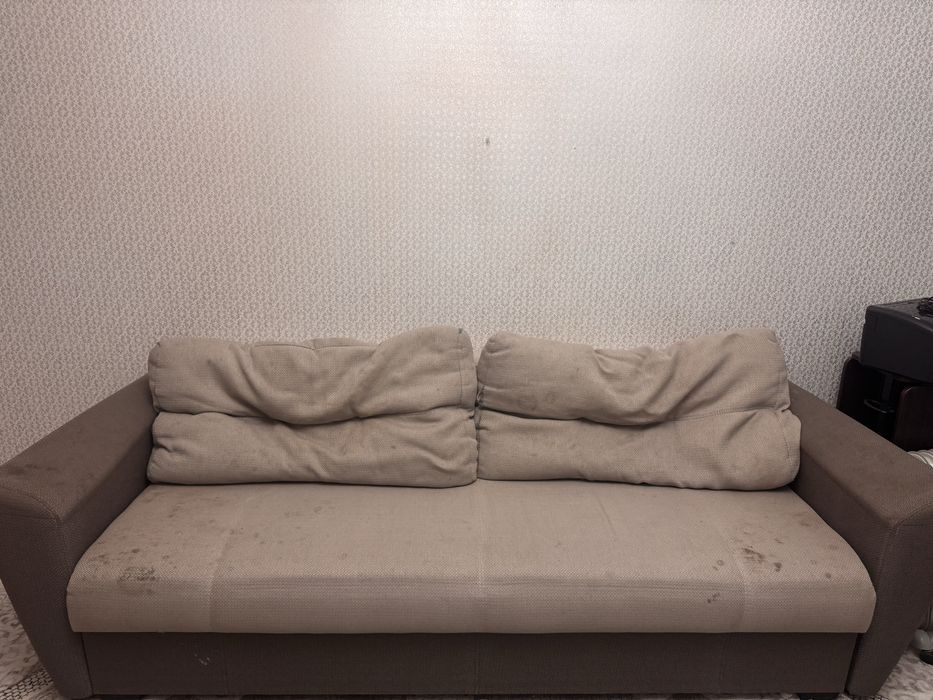 Диван серый отдам даром