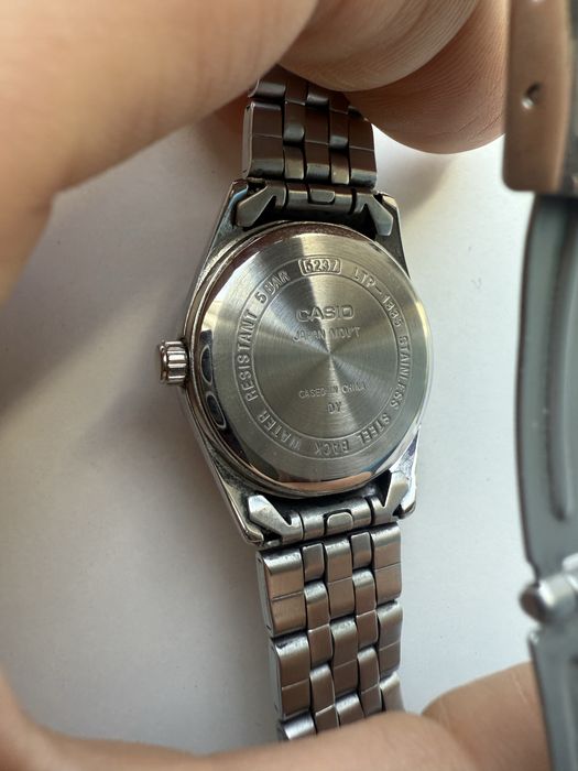 Продам часы Casio. Оригинал