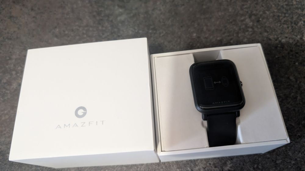 iPad 5th generațion  32 gb Cadou un smartwatch Amazfit