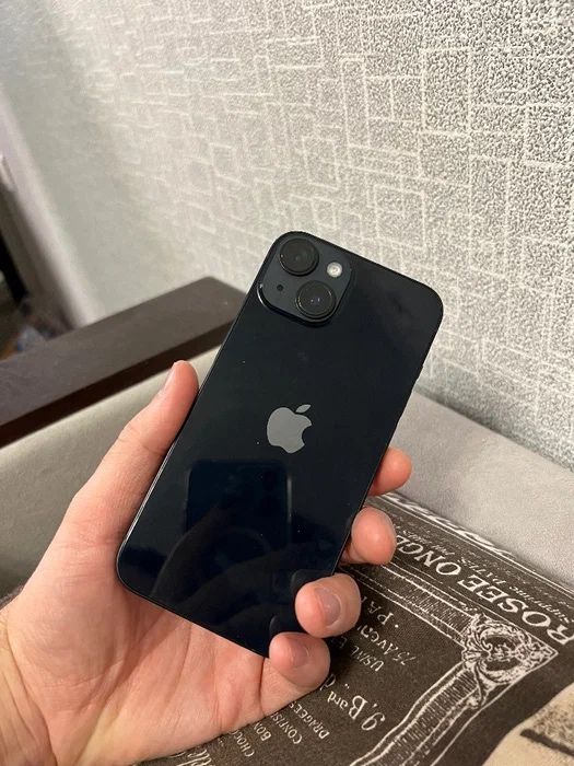 Продам Iphone 14 128gb