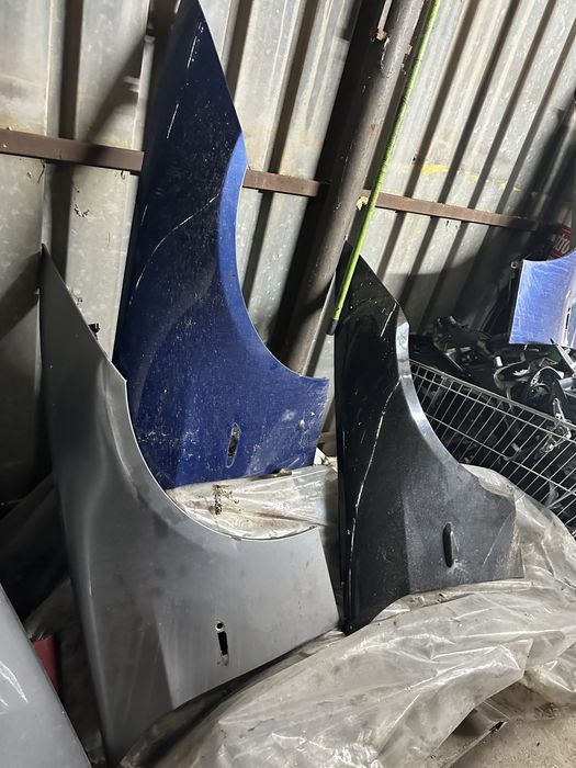 Aripa stanga bmw e90 e91 aripa dreapta bmw e90 e91