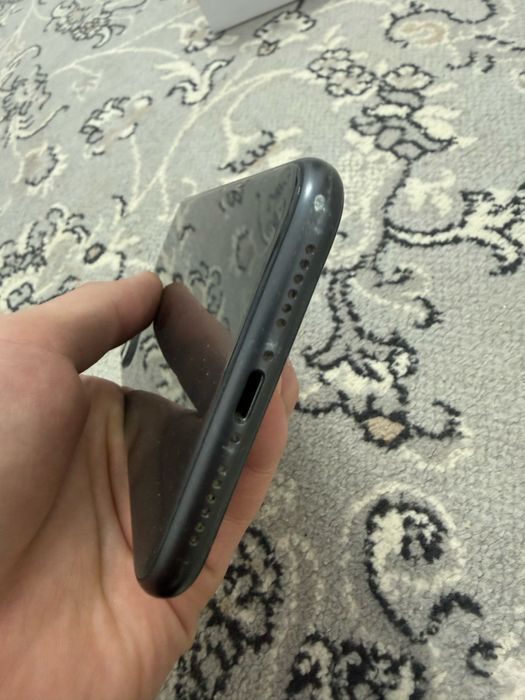 Iphone 11 сатылад лсс