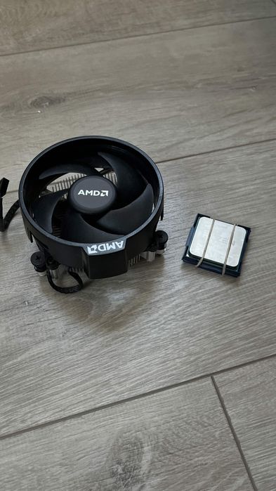 Процесор AMD Ryzen 5 2400g