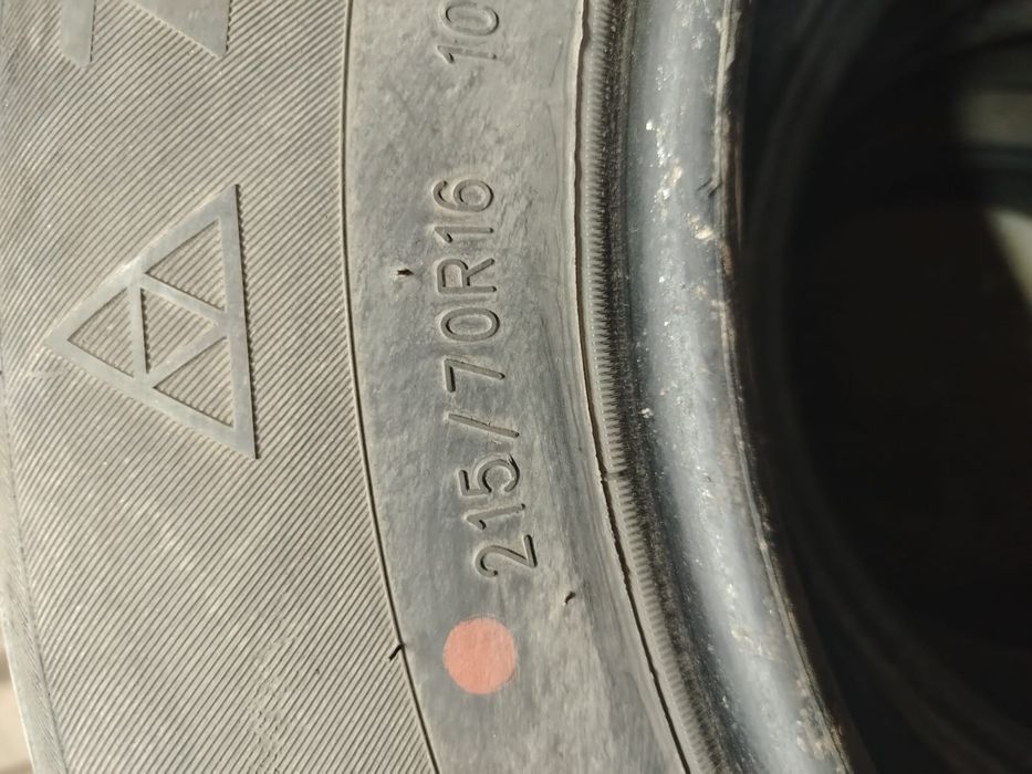 Продам летнею резину Р16 R16