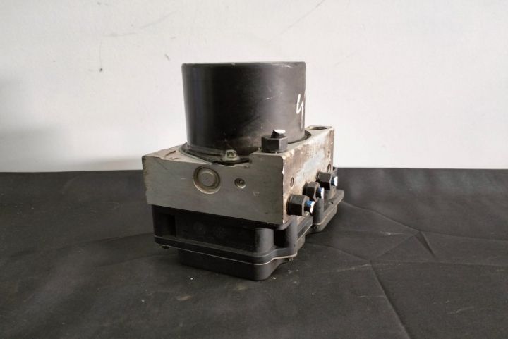 Pompa ABS AMF 1.4 TDI 6Q0614117S Volkswagen VW Polo a 4-a generatie 9