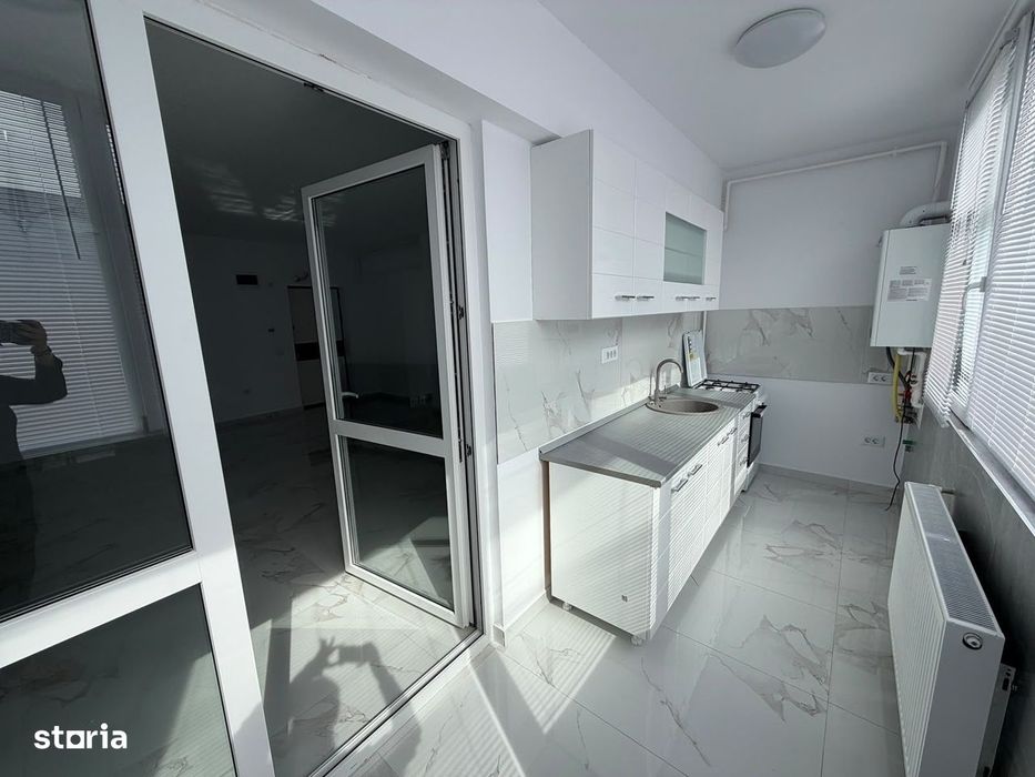 Ap. 3 Camere- Prima Inchiriere, Parcare Inclusa, Centrala Proprie