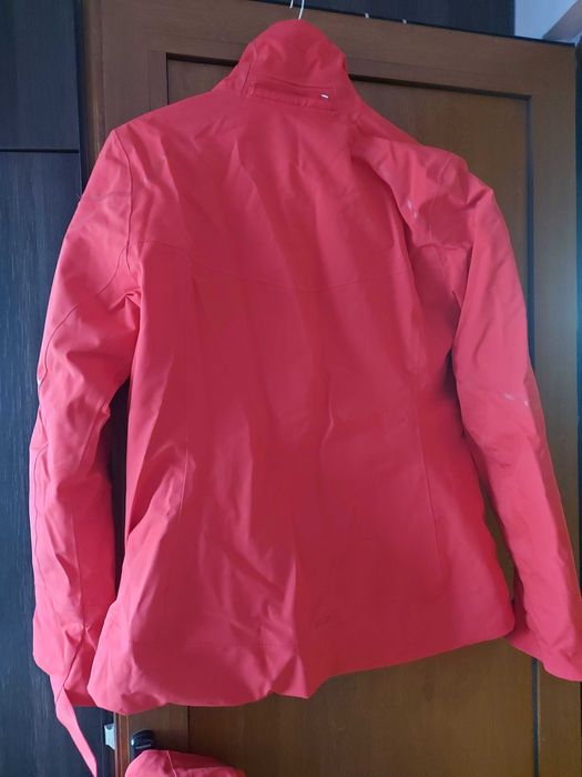 Изгодно дамски ски якета и мъжки ски панталон