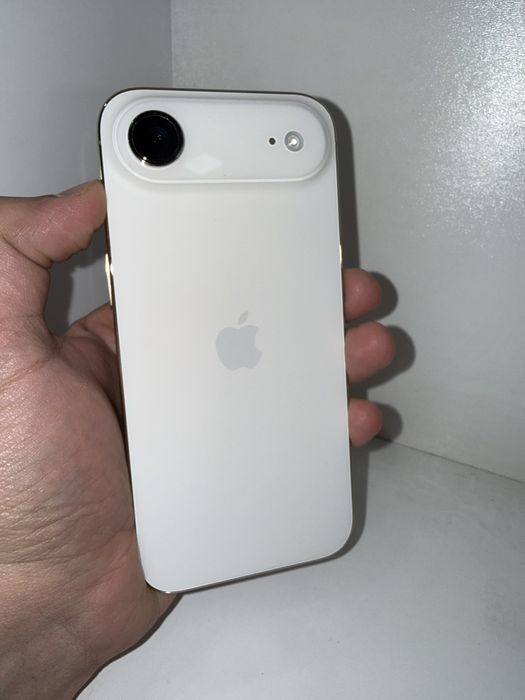 Iphone 17 air 1 tb gold 100%