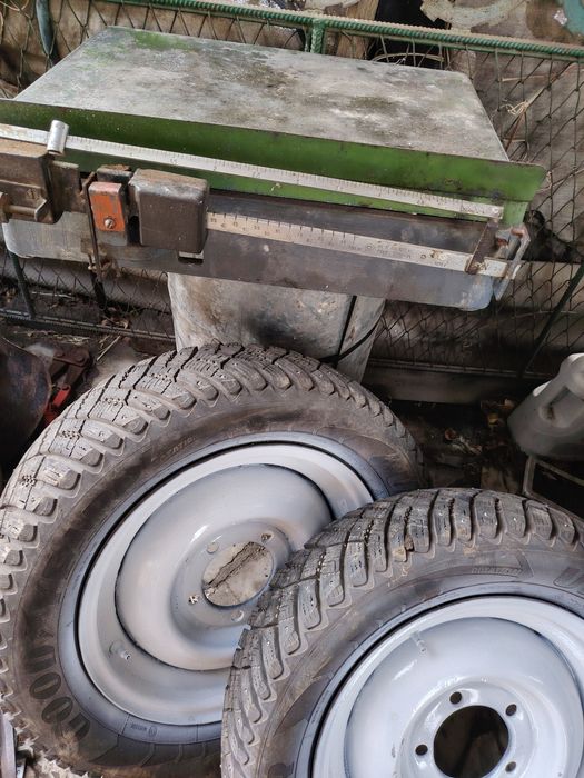 Весы пчеловода гири тиски прицеп инструменты