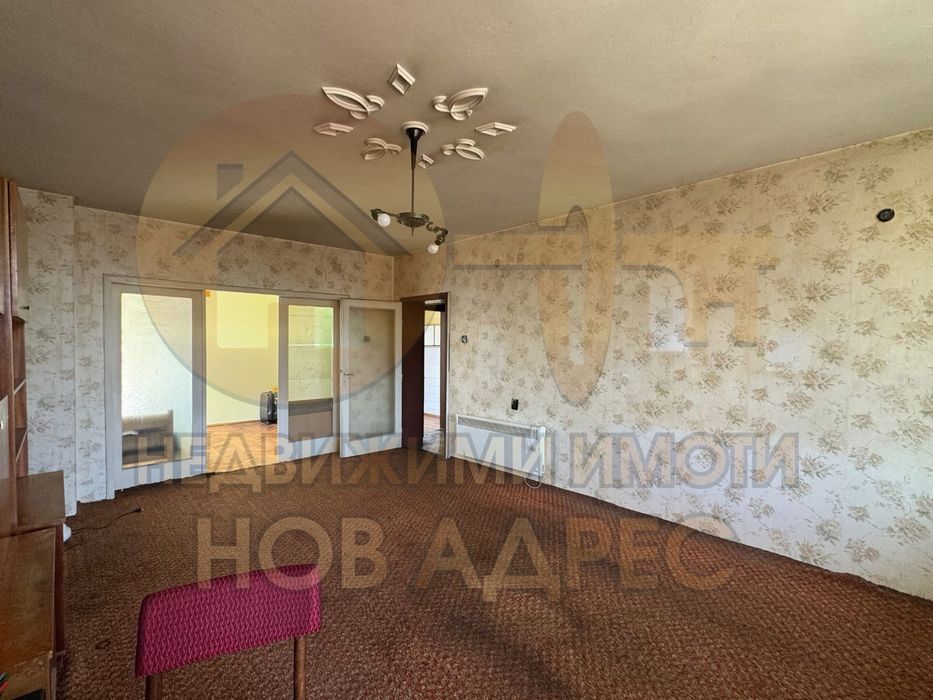 Продава се Многостаен апартамент в Търговище, Център - 110 кв.м за 1113 €/кв.м - Снимка #3
