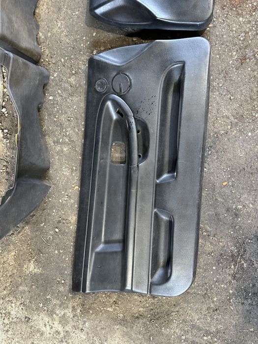 Fete usi bmw e36 cabrio