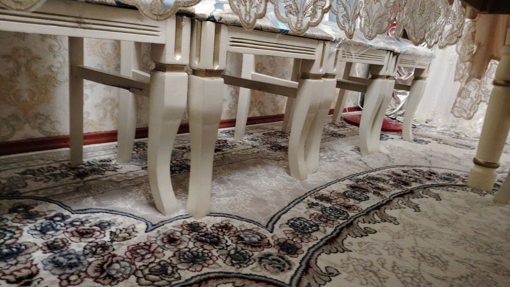 Uy jihozi yangi Mebel