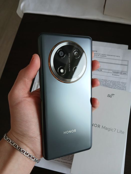 Honor Magic 7 lite - като нов, без забележки