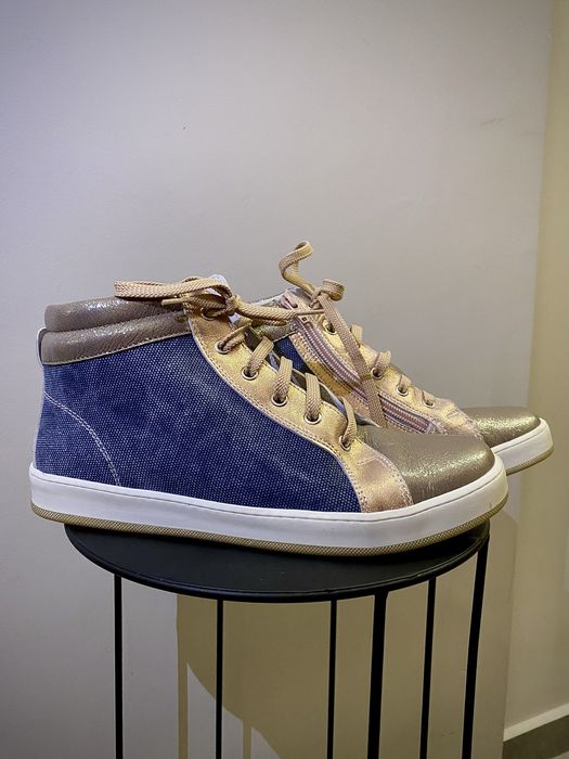 Дамски кецове Колев и Колев