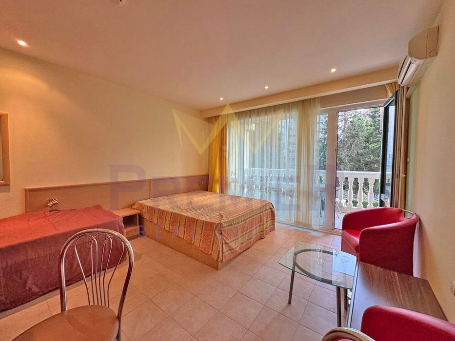 Продава се Едностаен апартамент в к.к. Слънчев бряг - 51 кв.м за 1304 €/кв.м - Снимка #1