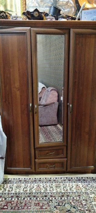 Шкаф мебель для комнаты