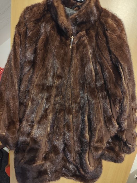 Haină damă, blană naturală de vizon