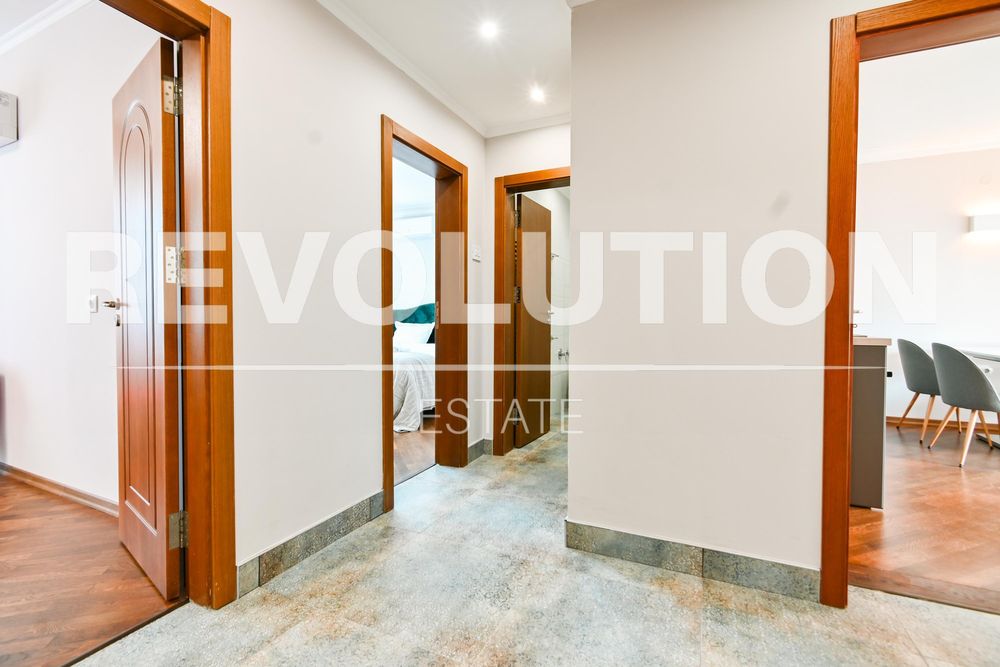 Дава се под наем Тристаен апартамент в София, Иван Вазов - 75 кв.м за 1200 € - Снимка #10