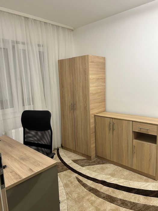 Închiriez apartament 2 camere