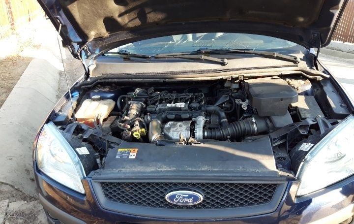 Vând diverse piese Ford focus 1.6 Tdci