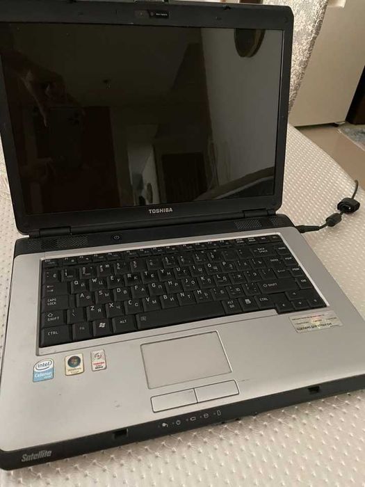 Ноутбук Toshiba PSLBBE-0100TRU