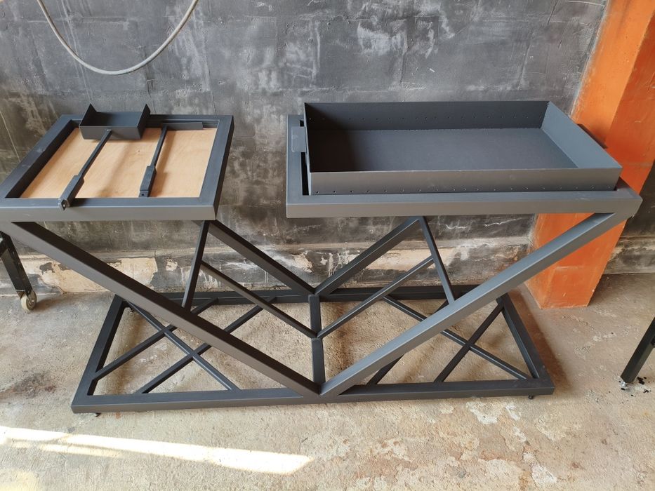 Мангал ,в комплекте совок-качерга